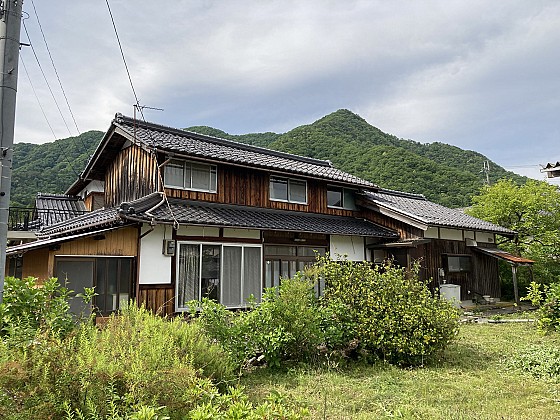 detached 中井