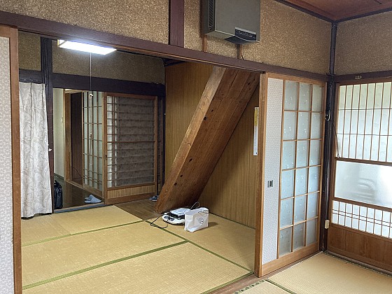 detached 中井